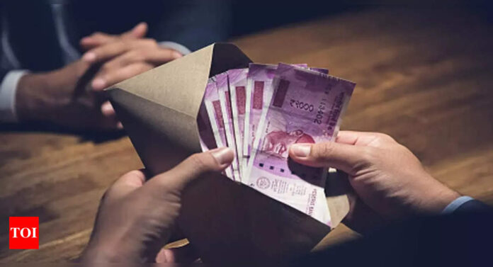 66-businesses-in-India-resort-to-bribe-to-get-their.jpg